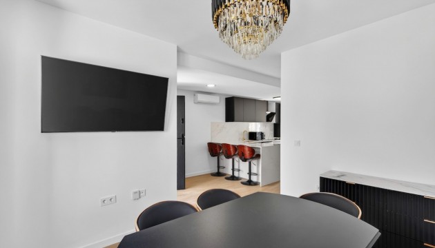 Resale - Detached Villa - Orihuela Costa - Villamartín