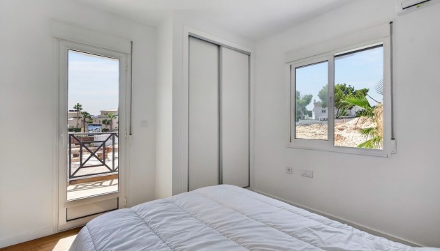 Resale - Detached Villa - Orihuela Costa - Villamartín