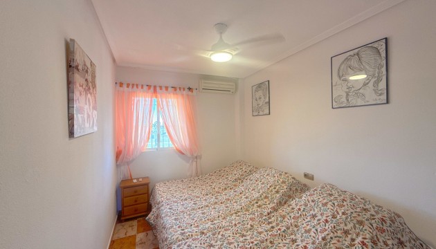Resale - Apartment - Orihuela Costa - Cabo Roig
