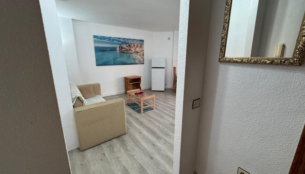 Resale - Apartment - Torrevieja - Playa de los Locos
