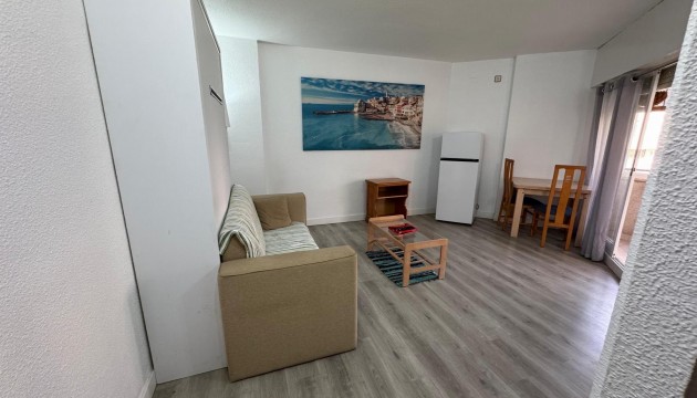 Resale - Apartment - Torrevieja - Playa de los Locos