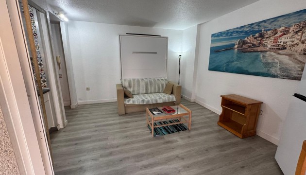 Resale - Apartment - Torrevieja - Playa de los Locos