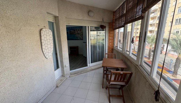 Resale - Apartment - Torrevieja - Playa de los Locos