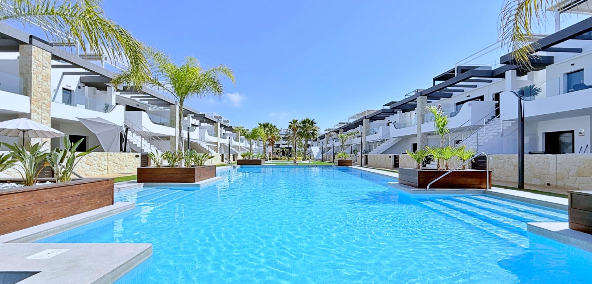 Apartment in Punta Prima - view 1