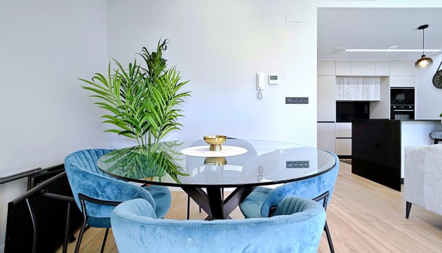 Resale - Apartment - Orihuela Costa - Punta Prima