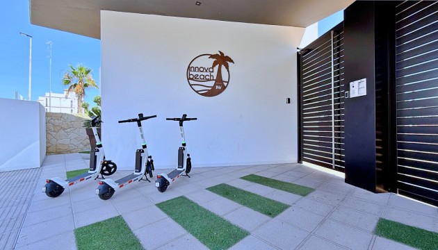 Resale - Apartment - Orihuela Costa - Punta Prima