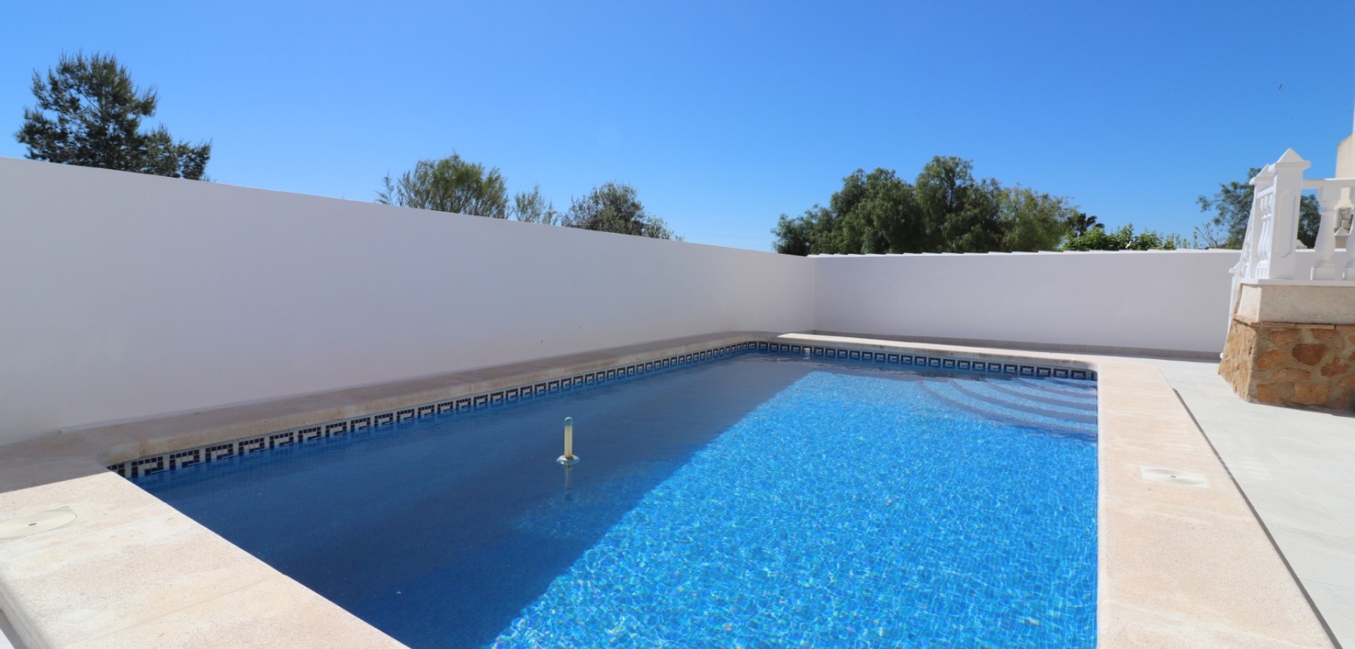 House in San Miguel de Salinas - Image 2