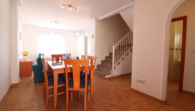 Reventa - Chalet Independiente - San Miguel de Salinas