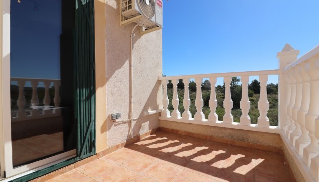 Reventa - Chalet Independiente - San Miguel de Salinas