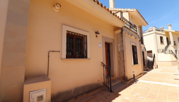 Resale - Townhouse - Algorfa - La Finca Golf Resort