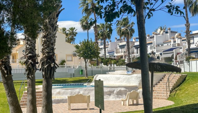 Resale - Townhouse - Orihuela Costa - Los Dolses
