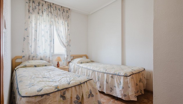 Resale - Apartment - Torrevieja - El Acequión - Los Náufragos