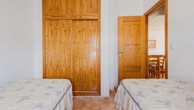 Resale - Apartment - Torrevieja - El Acequión - Los Náufragos