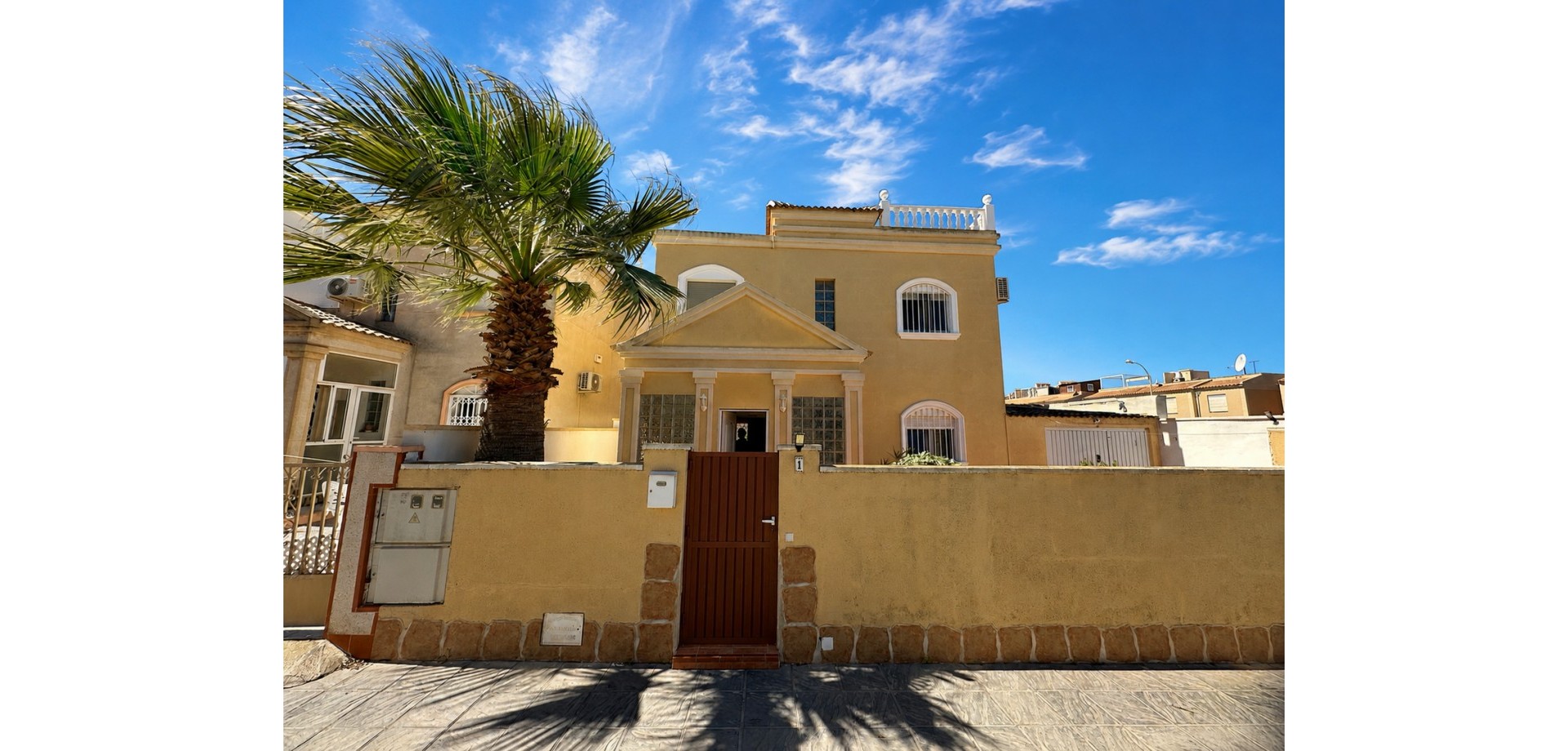 House in Torrevieja - view 1