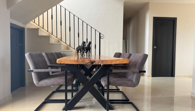 Videresalg - Detached Villa - Pinoso