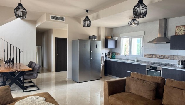 Videresalg - Detached Villa - Pinoso