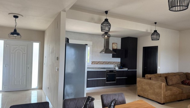 Videresalg - Detached Villa - Pinoso