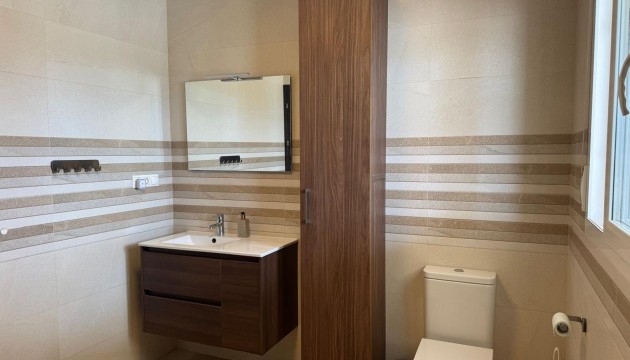 Videresalg - Detached Villa - Pinoso
