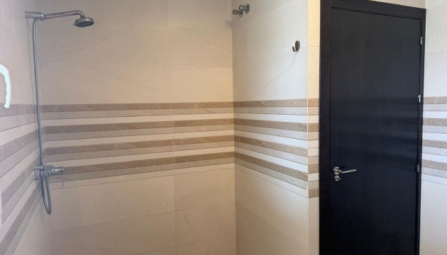 Videresalg - Detached Villa - Pinoso