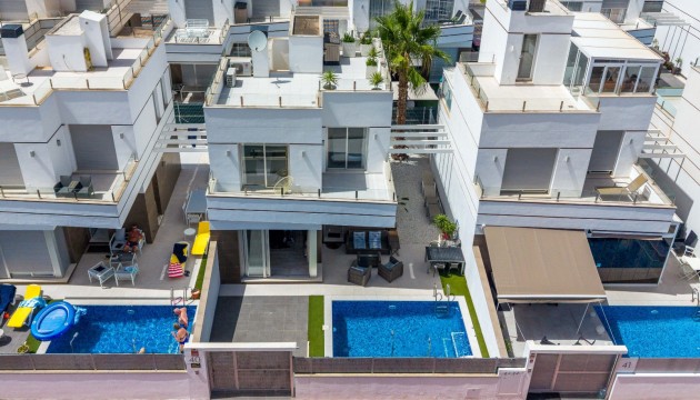 Reventa - Chalet Independiente - Ciudad Quesada