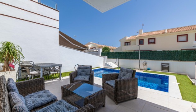 Reventa - Chalet Independiente - Ciudad Quesada