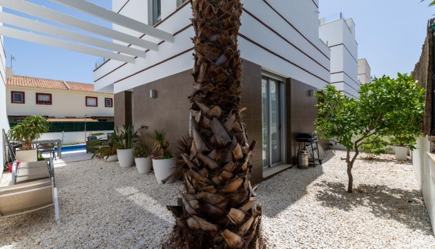 Reventa - Chalet Independiente - Ciudad Quesada