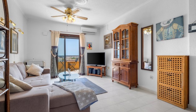 Resale - Apartment - Torrevieja - Torrevieja - Aguas Nuevas