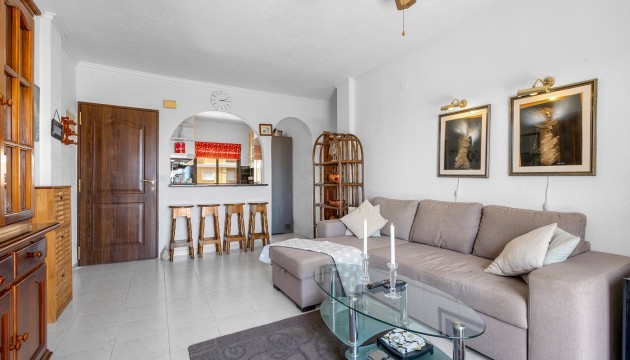 Resale - Apartment - Torrevieja - Torrevieja - Aguas Nuevas