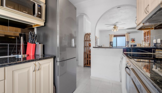 Resale - Apartment - Torrevieja - Torrevieja - Aguas Nuevas