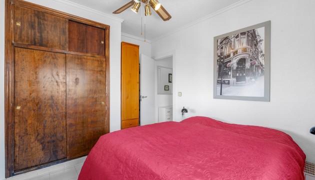Resale - Apartment - Torrevieja - Torrevieja - Aguas Nuevas