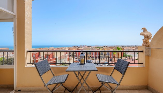 Resale - Apartment - Torrevieja - Torrevieja - Aguas Nuevas