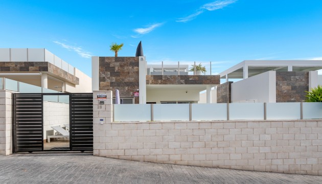 Resale - Detached Villa - Orihuela Costa - Villamartín
