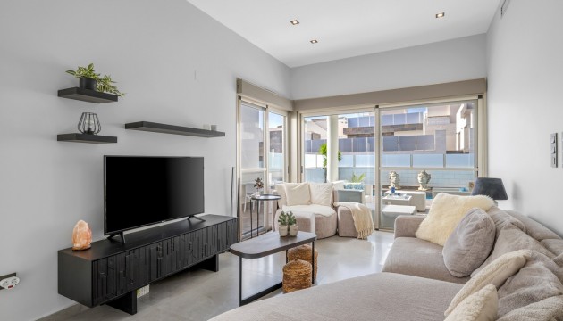 Resale - Detached Villa - Orihuela Costa - Villamartín