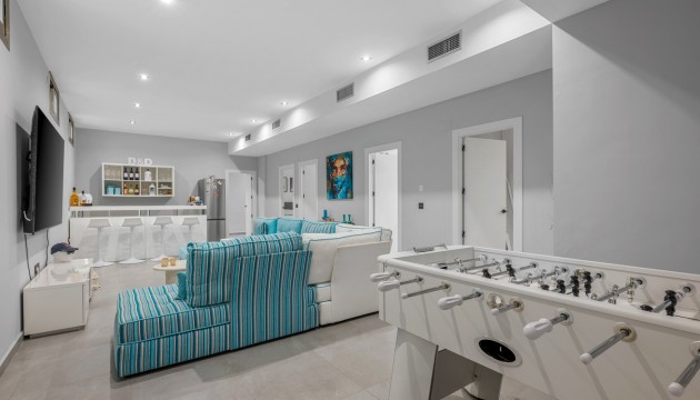 Resale - Detached Villa - Orihuela Costa - Villamartín