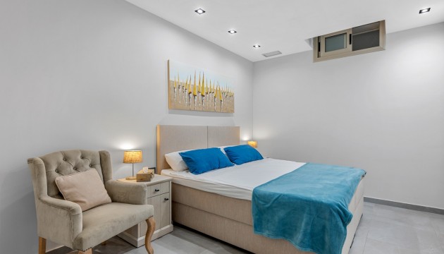 Resale - Detached Villa - Orihuela Costa - Villamartín