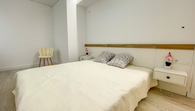 Resale - Apartment - Torrevieja - El Acequión - Los Náufragos