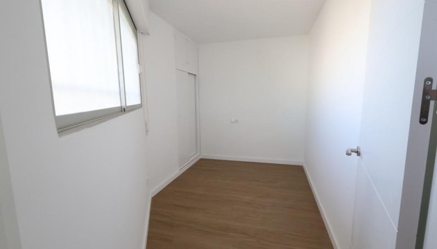 Herverkoop - Apartment - Orihuela Costa - La Zenia