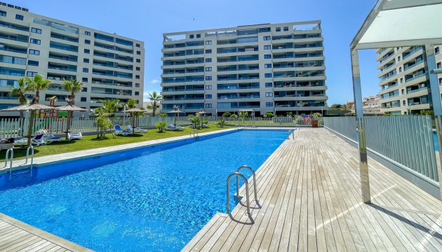 Wiederverkauf - Apartment - Orihuela Costa - Punta Prima