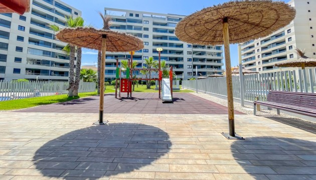 Wiederverkauf - Apartment - Orihuela Costa - Punta Prima