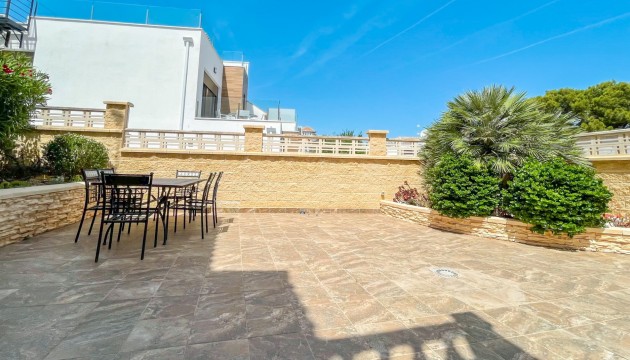 Odsprzedaż - Detached Villa - Orihuela Costa - La Zenia