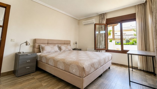 Odsprzedaż - Detached Villa - Orihuela Costa - La Zenia