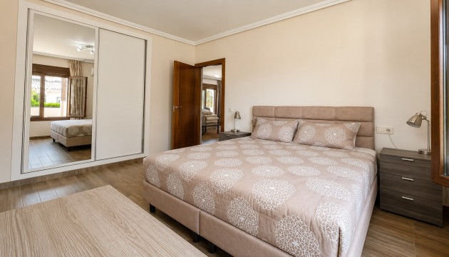 Odsprzedaż - Detached Villa - Orihuela Costa - La Zenia