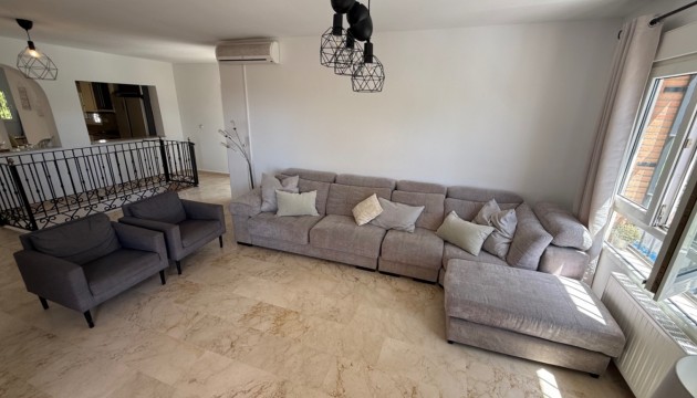 Resale - Detached Villa - Orihuela