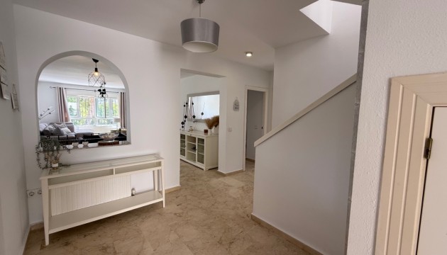 Resale - Detached Villa - Orihuela