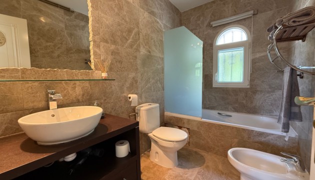 Resale - Detached Villa - Orihuela