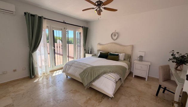Resale - Detached Villa - Orihuela