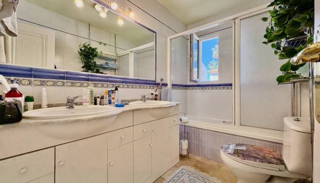 Herverkoop - Detached Villa - Orihuela Costa - Villamartín