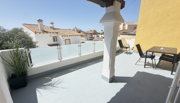 Herverkoop - Detached Villa - Orihuela Costa - Villamartín