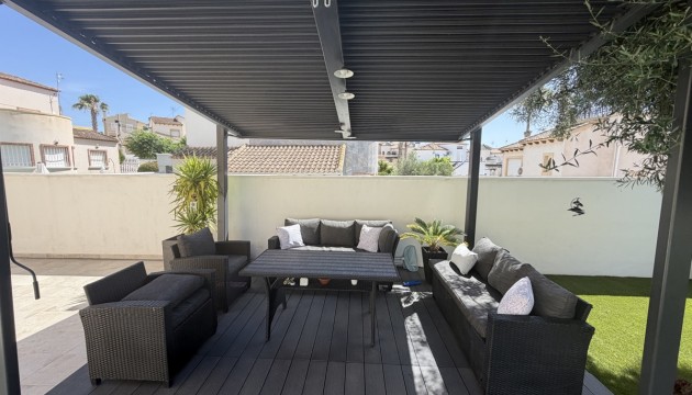 Herverkoop - Detached Villa - Orihuela Costa - Villamartín