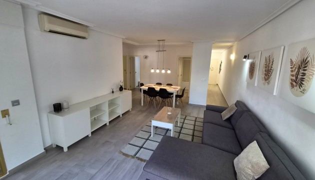 Herverkoop - Apartment - Torrevieja